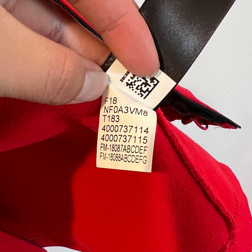TNF The North Face Cinder 200 Red Size S NEW W/O Tags - Picture 6 of 7